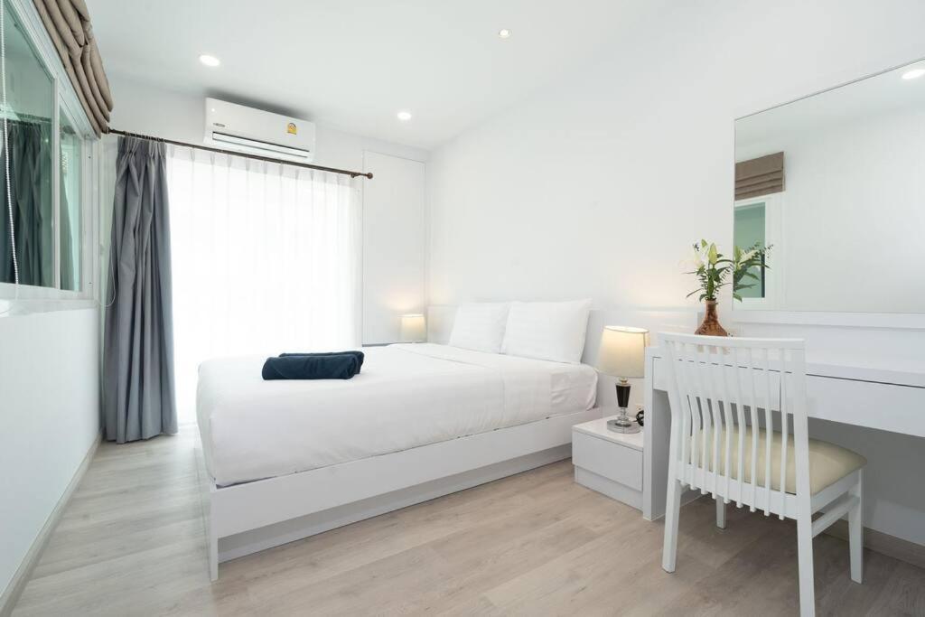Brand New 1-bedroom Apartamento Patong