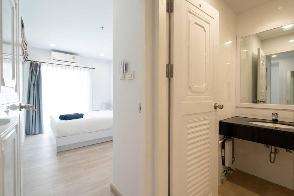 Brand New 1-bedroom Apartamento Patong